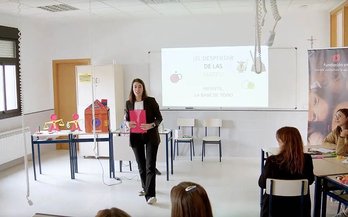 ¡El despertar de las mates! Infantil, la base de todo. Aprender desde la curiosidad. Taller de Matemáticas para infantil impartido por Eva Béjar en Escuni, Centro Universitario de Educación, Madrid.